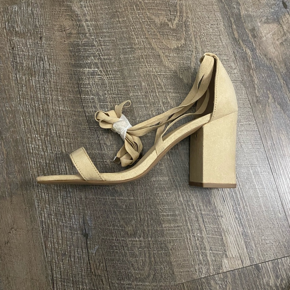 London Rebel tan suede lace up 3.5 in block heel. Women’s size 9 wide fit